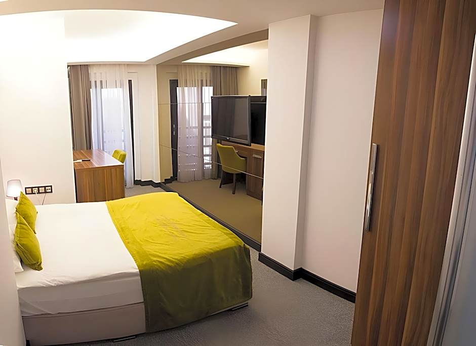 The 22 Hotel