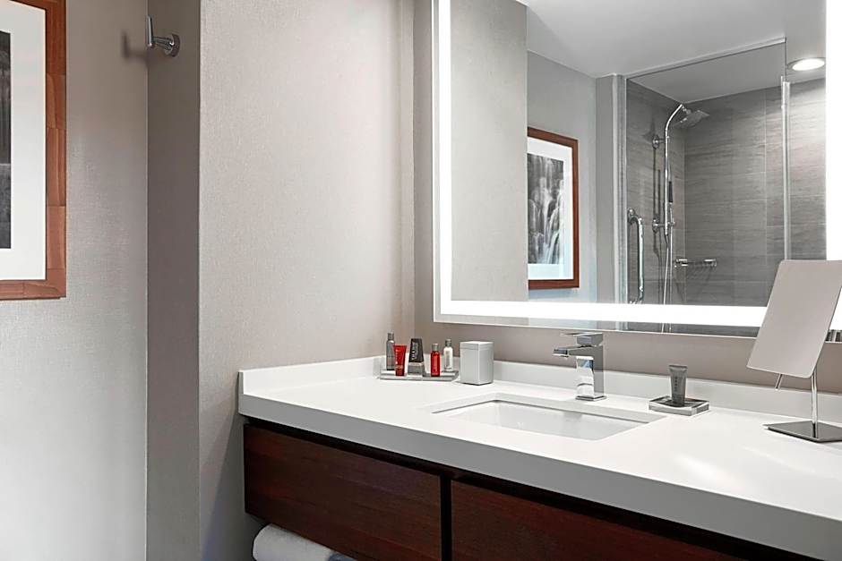 Ithaca Marriott Downtown on the Commons