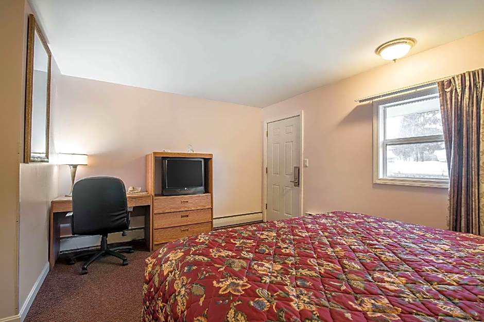 Rodeway Inn - Bellows Falls