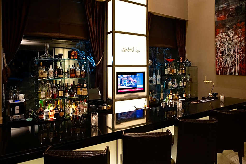 Phoenix Hotel by HHG