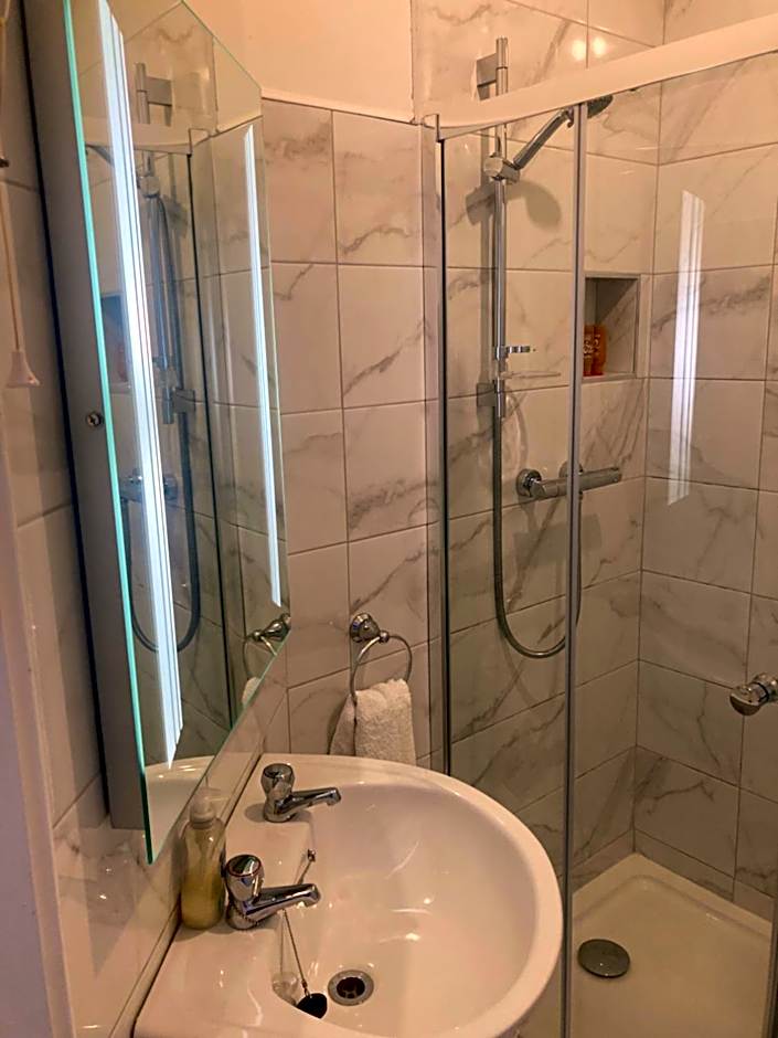 Steeple View B&B Guesthouse Donegal - Newly renovated in 2023