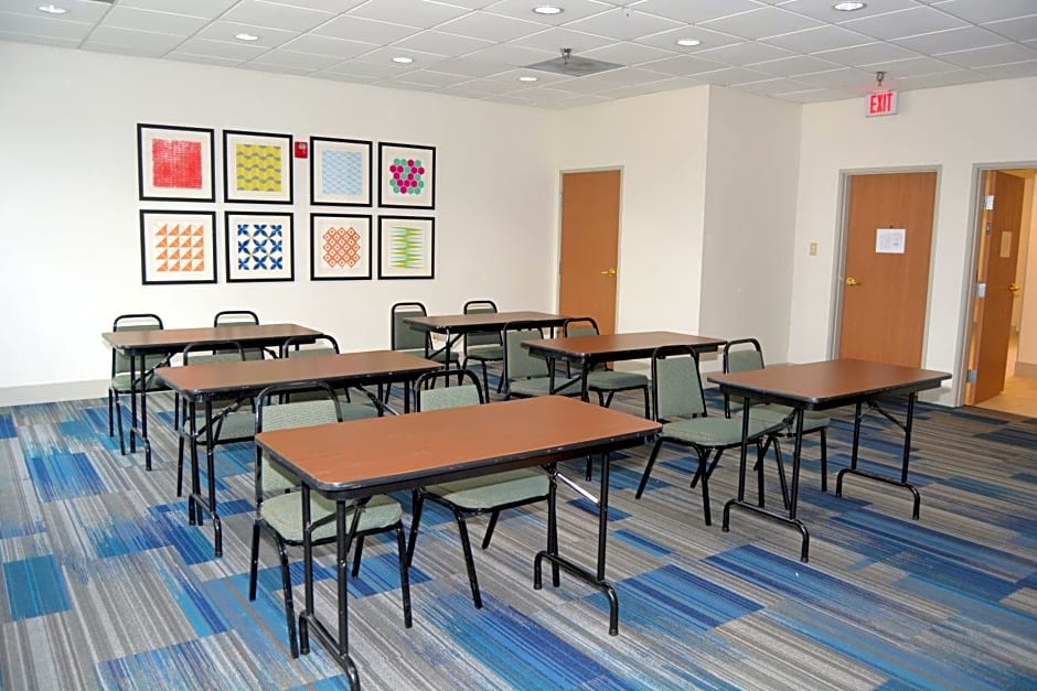 Holiday Inn Express Hotel and Suites Abilene by IHG
