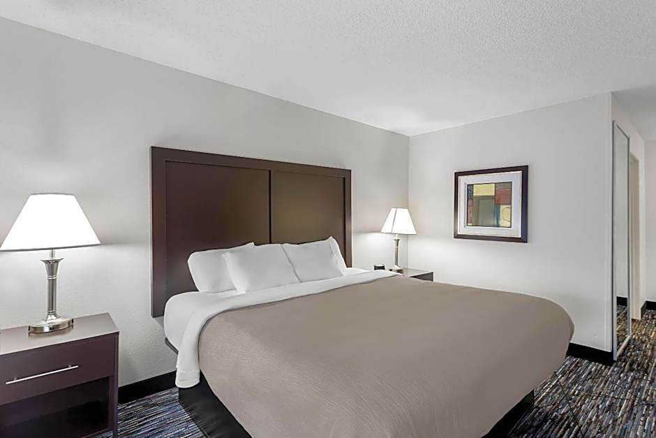 Quality Inn & Suites Niles