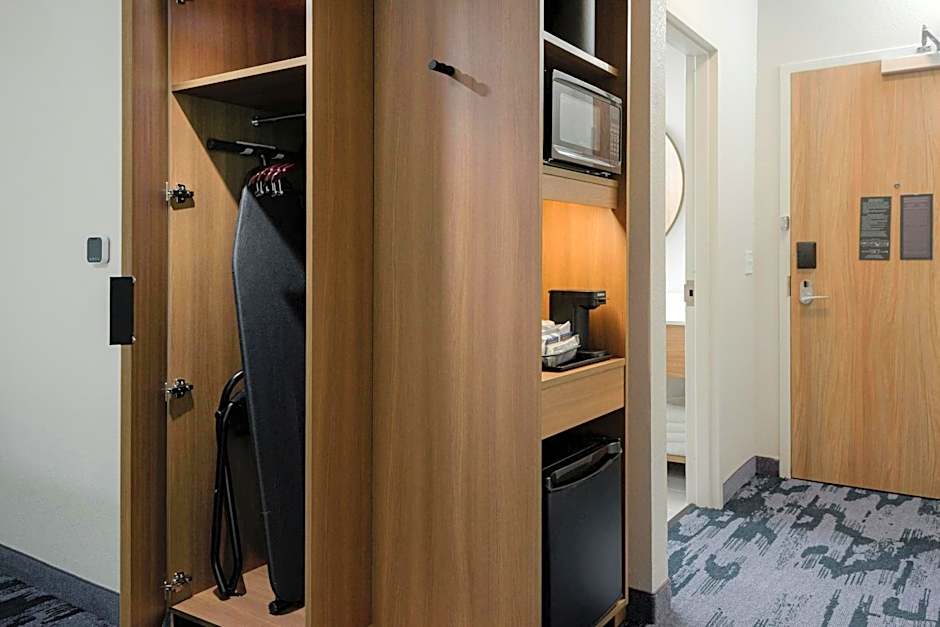 Fairfield Inn & Suites Cincinnati Oakley