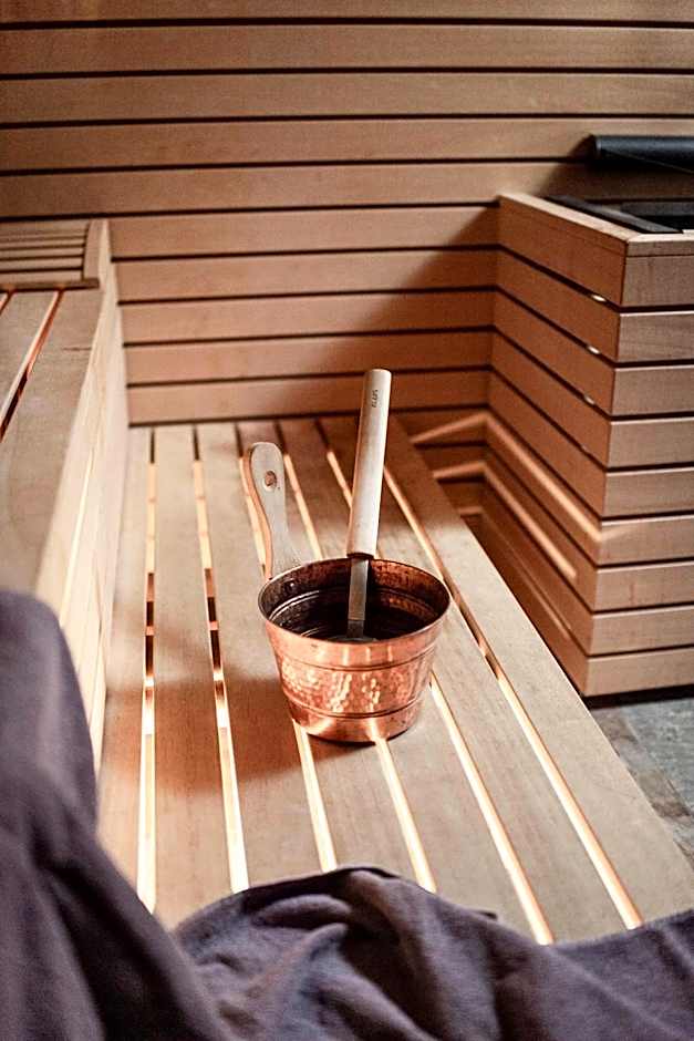 La Paula Apartments & Suites