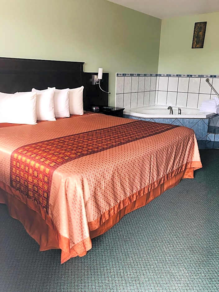 Perth Plaza Inn & Suites