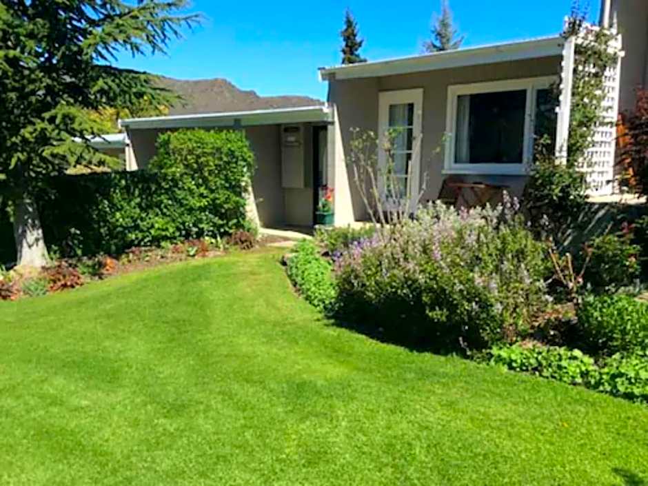 Alexandra Garden Court Motel