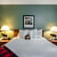 Grand Summit Hotel