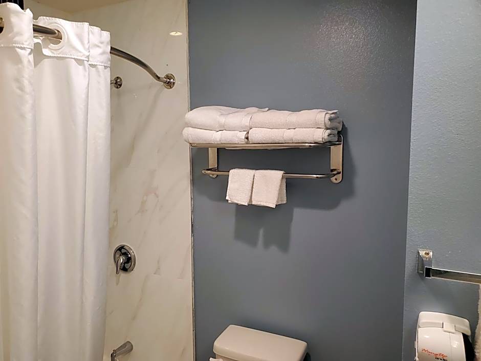 Ocean Surf Inn & Suites