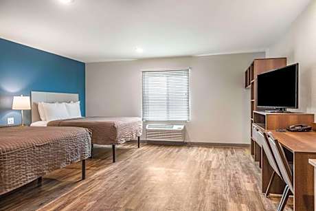 Quadruple Room with Tub - Disability Access/Non Smoking