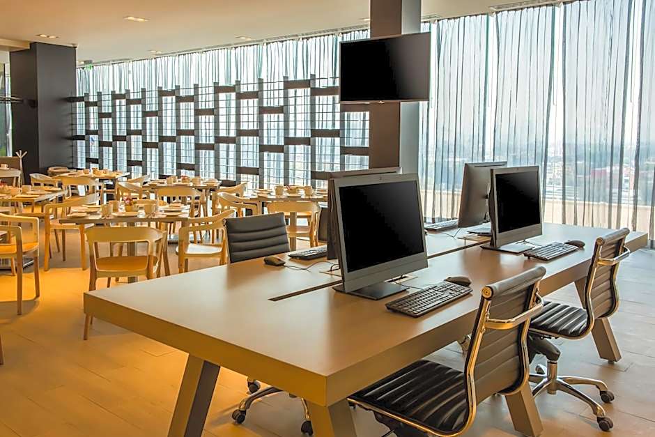 Fiesta Inn Express Ciudad de Mexico Forum Buenavista