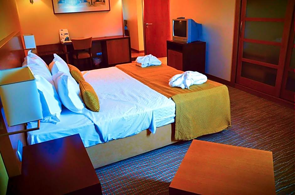 Hotel Lusitania Congress & Spa