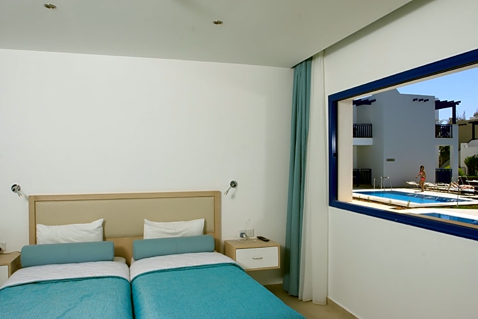 Maris Mare Apartments