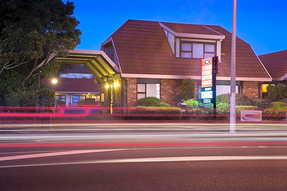 Tudor Court Motor Lodge