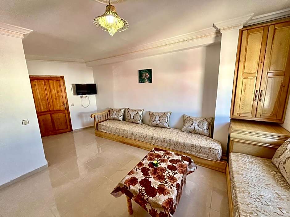 Moderno apartamento en el centro , a 3 min del mar V