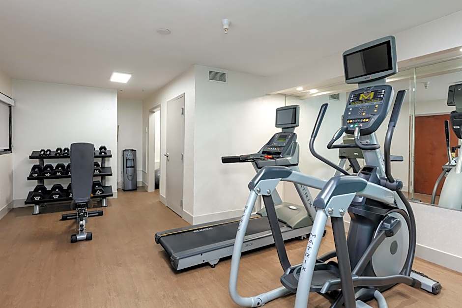 Holiday Inn Express & Suites Milton East I-10 By IHG