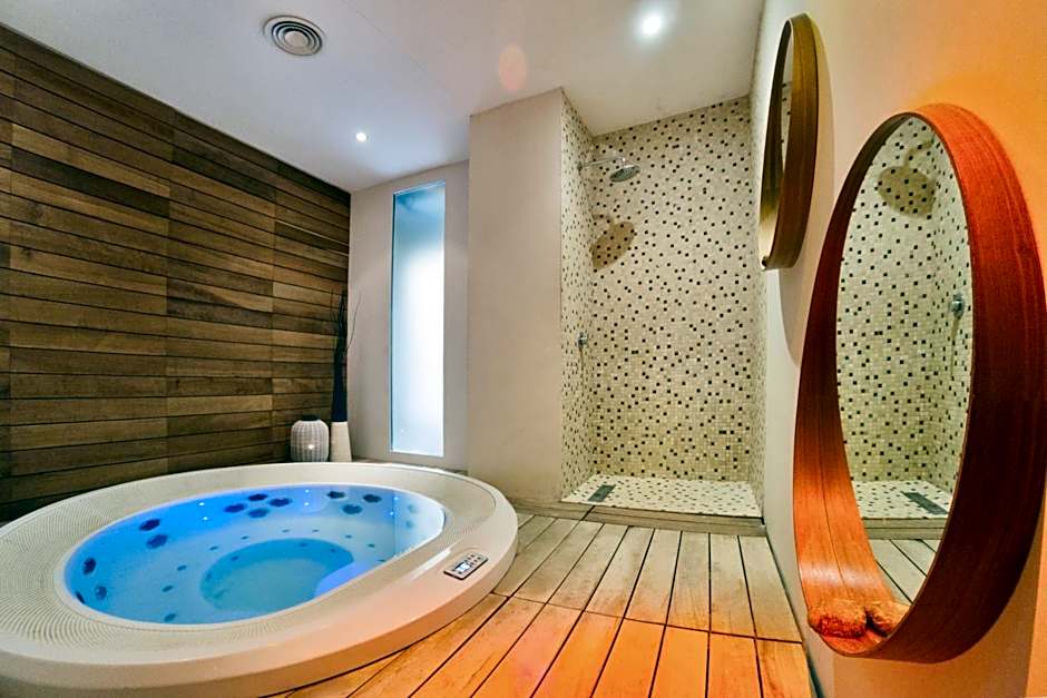 Hotel Touring Wellness & Beauty