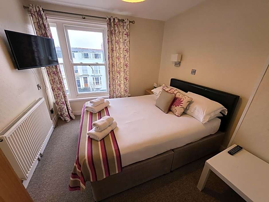Harry's Hotel