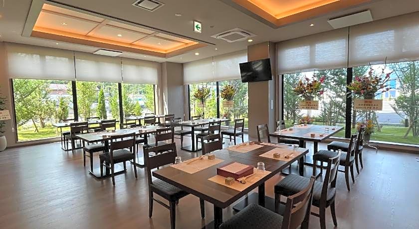 Hotel Route Inn Ohi Takahama