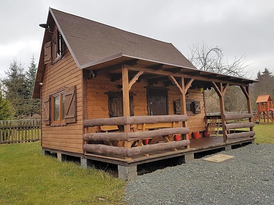 Domek pod śnieżką 1