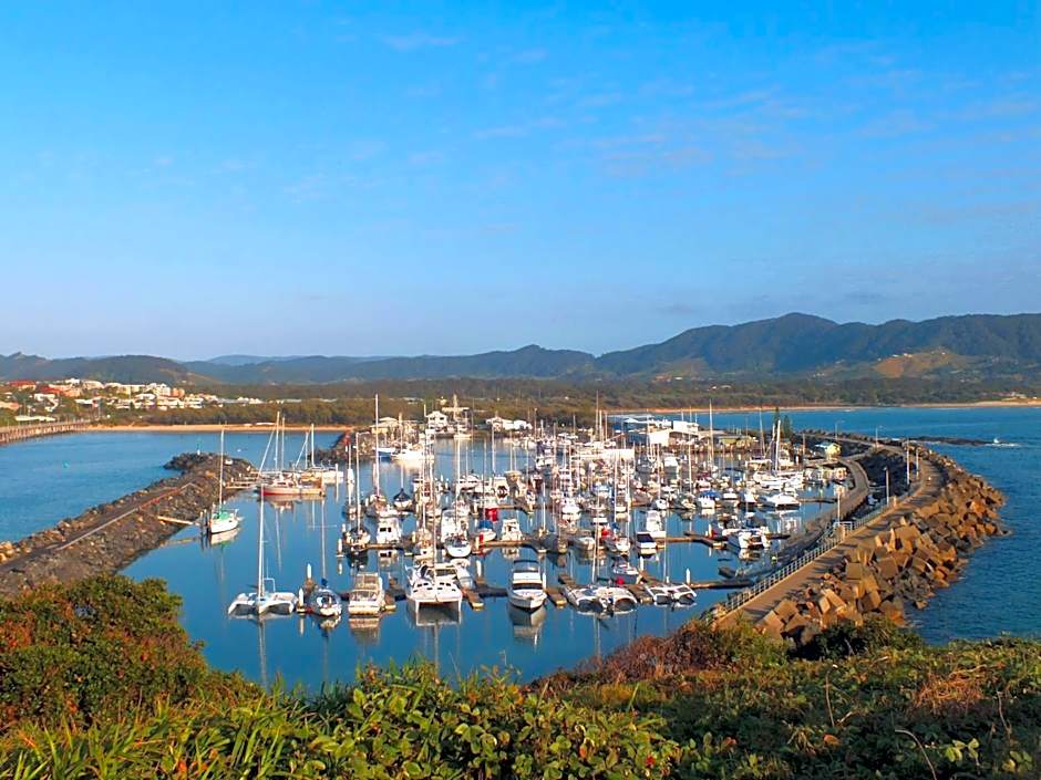Pacific Marina Apartments