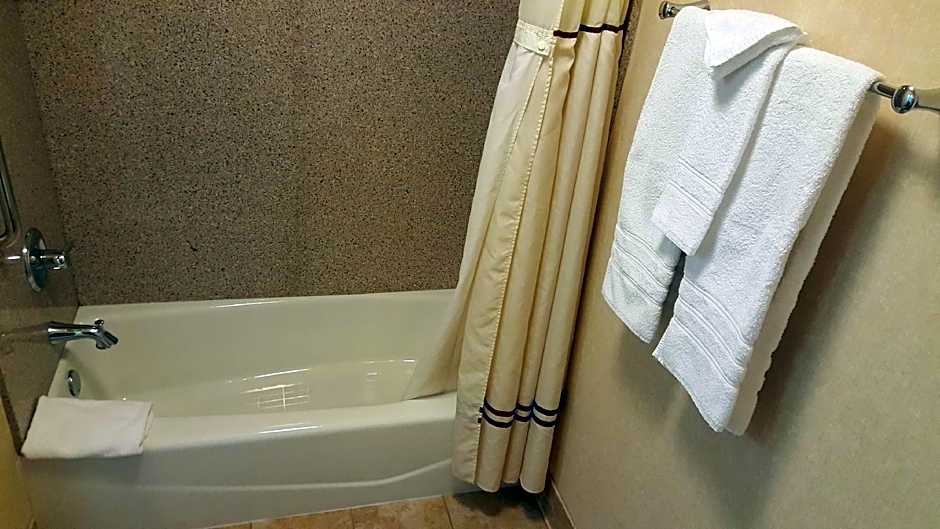 Best Western San Dimas Hotel & Suites