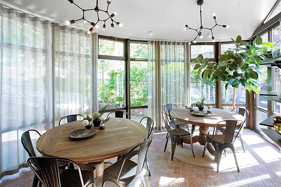 WOW, Föreningsgatan 9