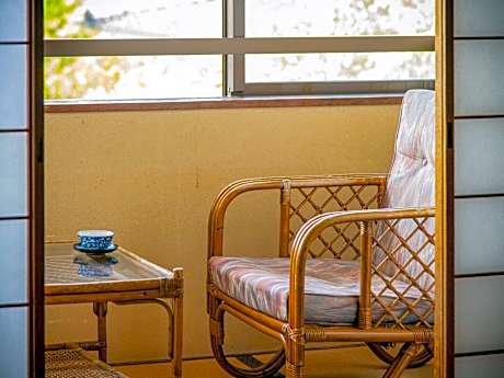 Japanese-Style Room