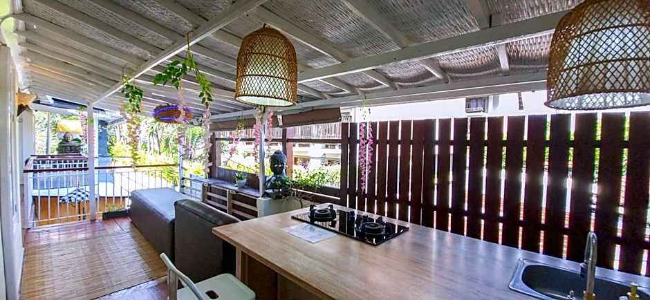 Gustav Bali Homestay and Massage