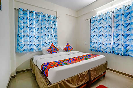 Deluxe AC Room