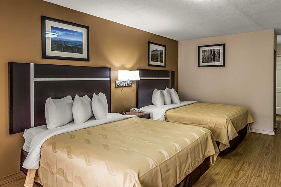 Quality Inn & Suites Gatlinburg North