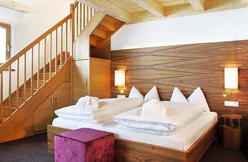 Hotel Stoeres - Active wellbeing