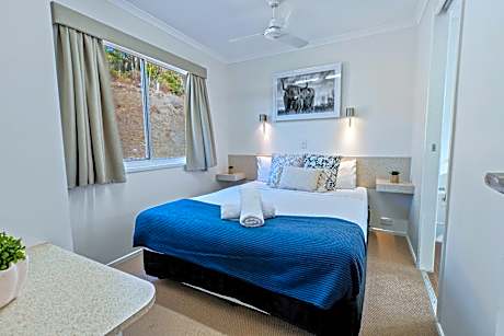 Kalinda Cabin (3BR)