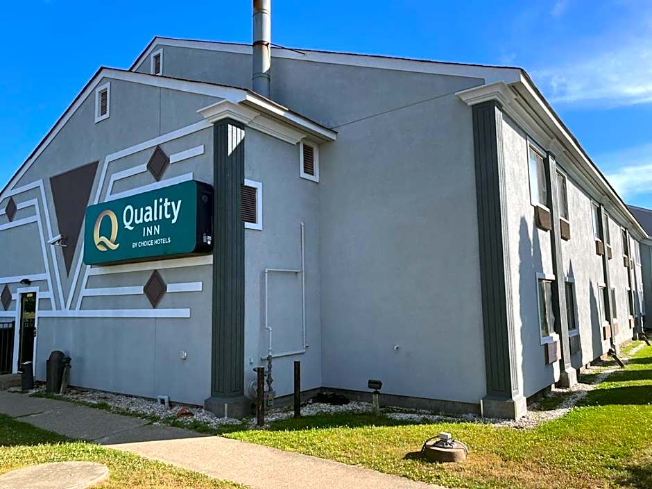 Quality Inn Plainfield I-395