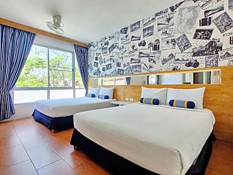 Family Room with Air-Conditioning