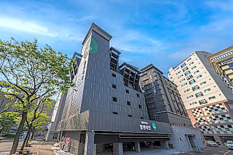 BY THS Valentine Hotel Wolgot