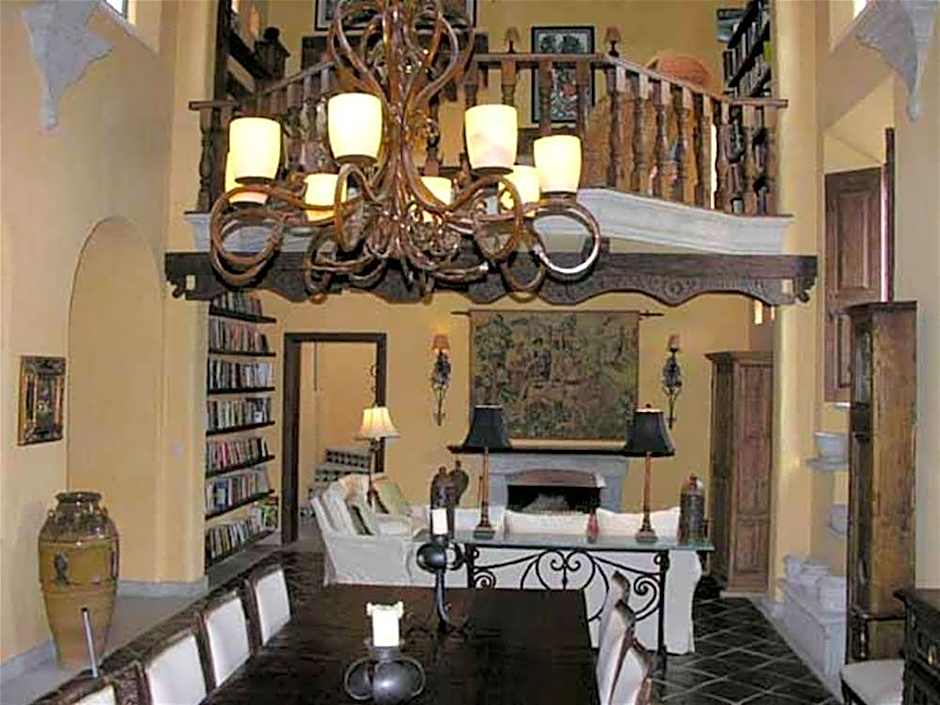Hacienda del Lago Boutique Hotel