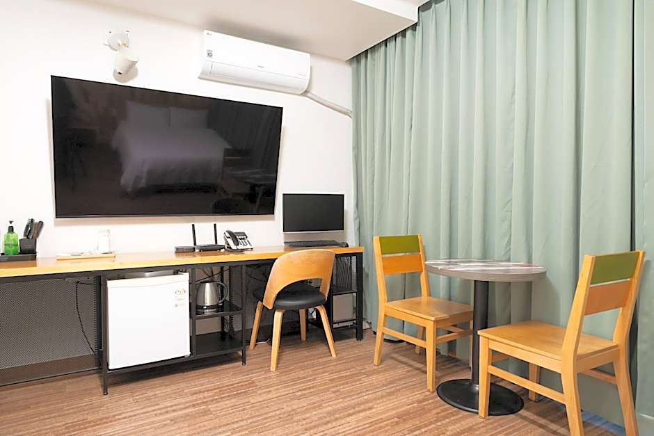 Gangneung Crystal Motel