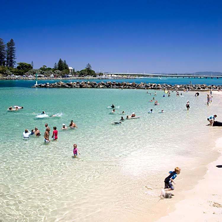 South Pacific Palms Motor Inn