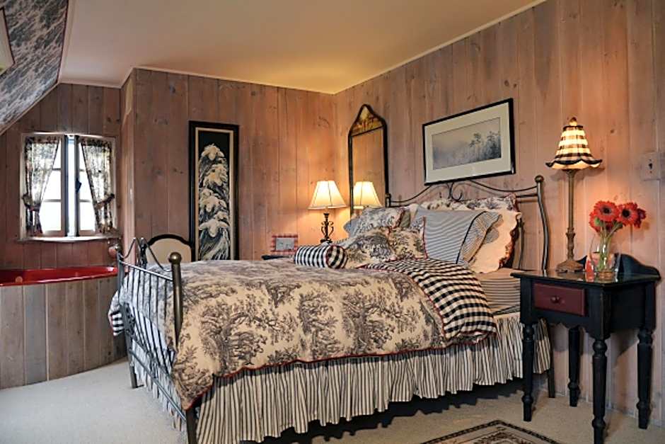 Le Petit Clocher Gite Touristique B & B