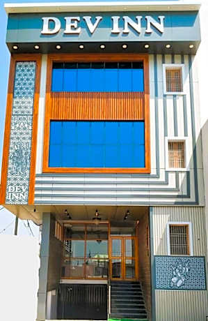 Hotel Dev Inn Ayodhya