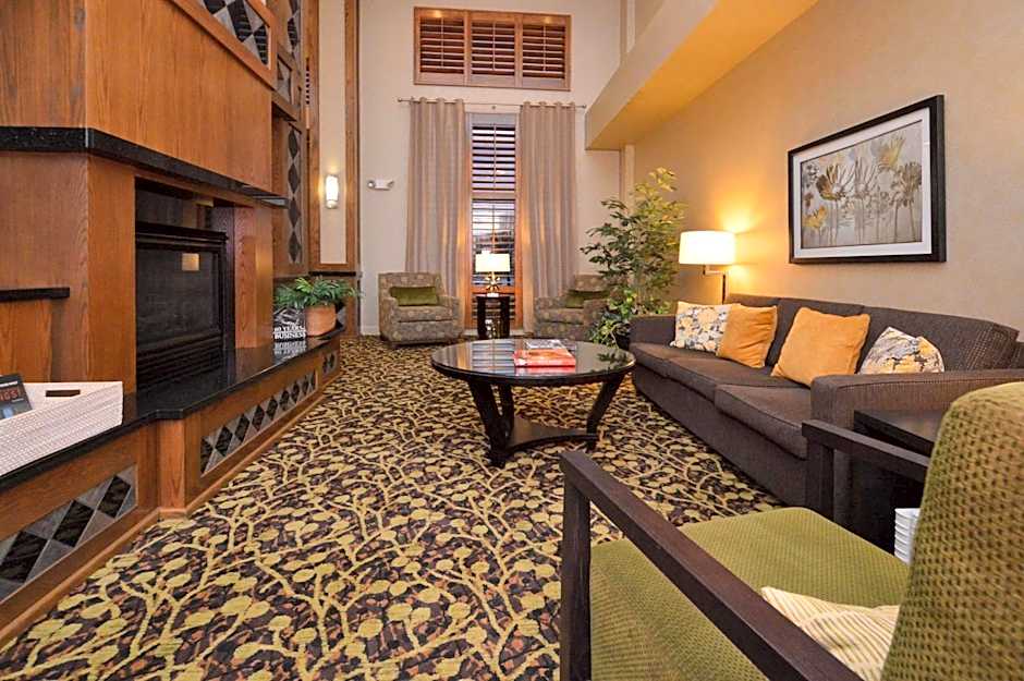 Hampton Inn By Hilton & Suites Carson City