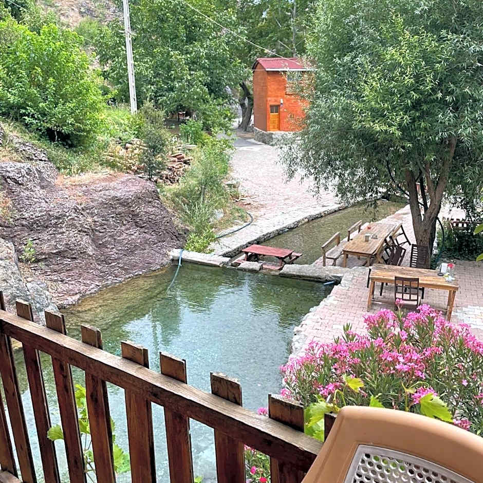 Kapuzbaşı Baştürk Tesisi