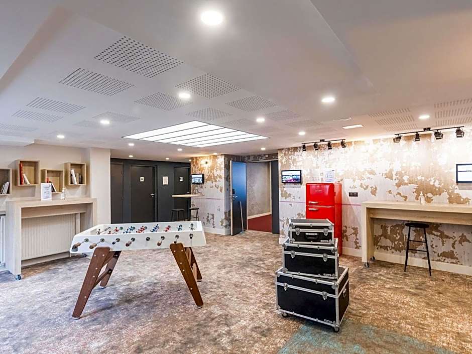 Mercure Paris Massy Gare TGV