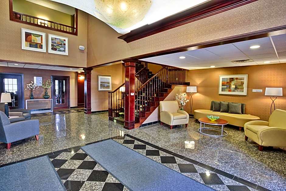 Holiday Inn Express Hotel & Suites Woodhaven By IHG