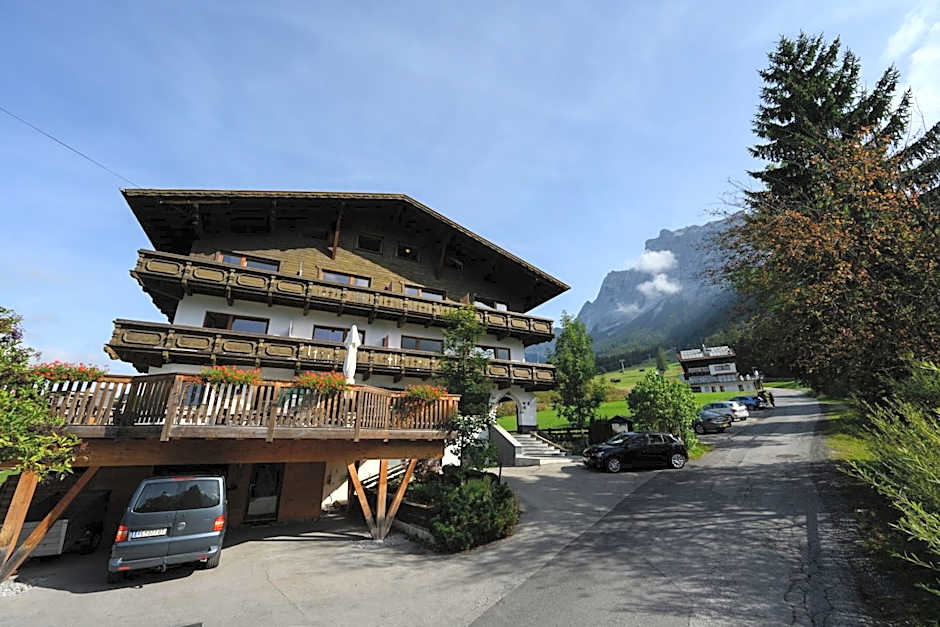 Sonnenburg Hotel