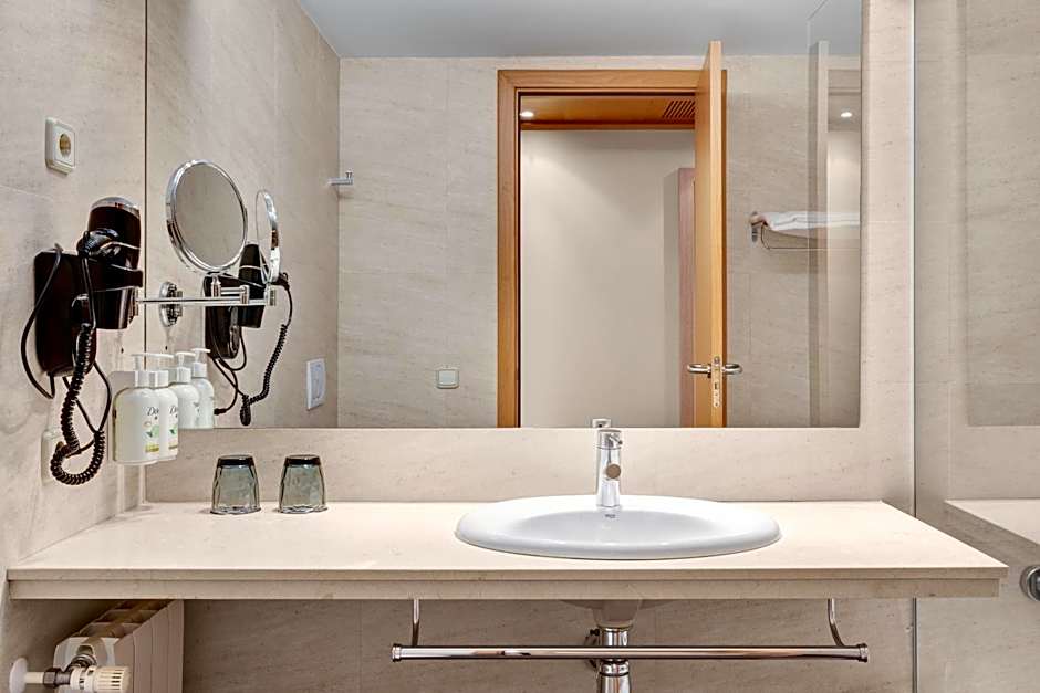 B&B HOTEL Tarragona Valls