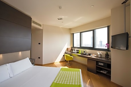 Superior King Room - Non-Smoking