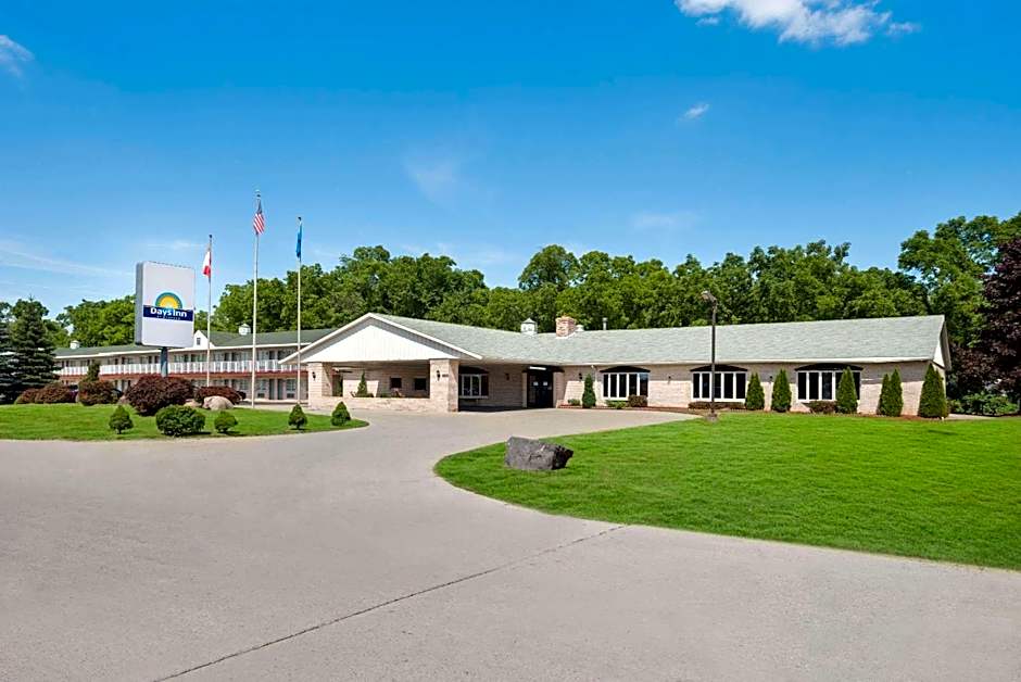 Days Inn by Wyndham Whitmore Lake