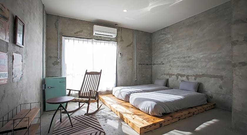 Yanbaru Hostel